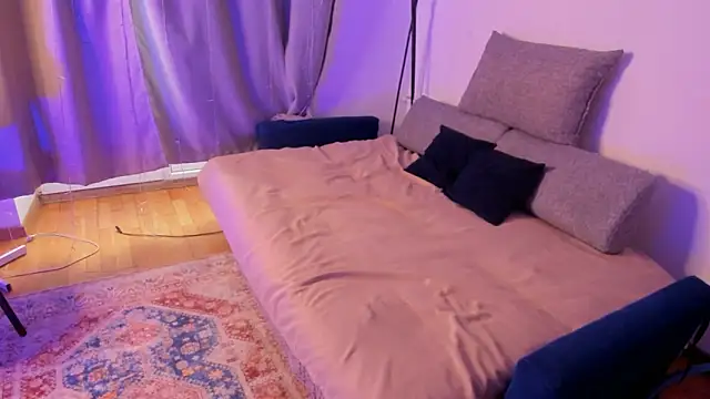 CalmFever online show from 02-12-26, 12:27