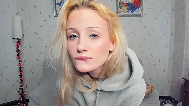 LolaStusse online show from 02-21-26, 08:16