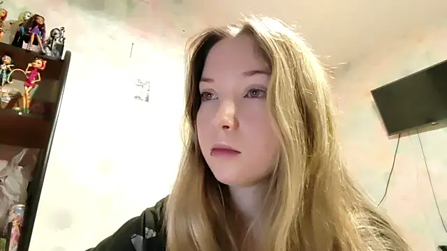 TiaBIanks online show from 02-14-26, 01:39