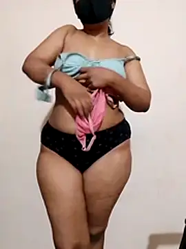 Snapshot of Wow_nikita chatting on 04-14-26, 06:57 Wow nikita online show from 04-14-26, 06:57