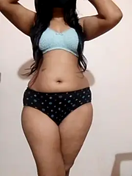 Snapshot of Wow_nikita chatting on 03-25-26, 10:03 Wow nikita online show from 03-25-26, 10:03