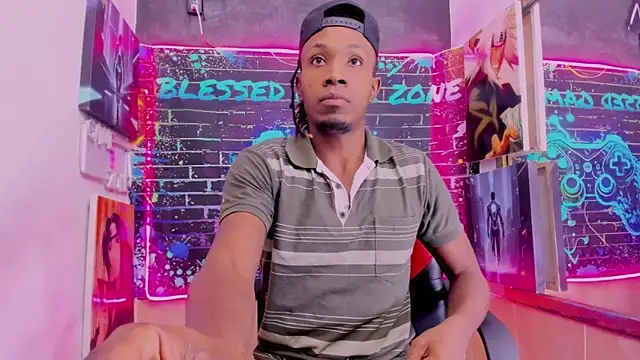 Snapshot of Jeanpieroo26 chatting on 02-11-26, 03:17 Jeanpieroo26 online show from 02-11-26, 03:17