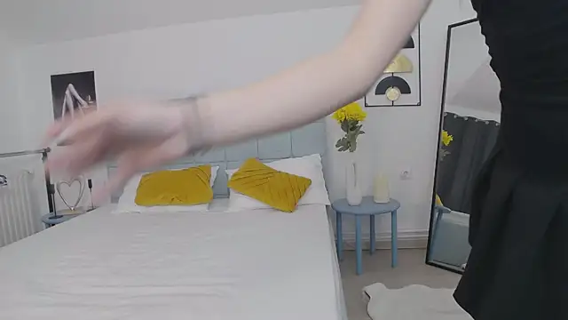 AmalliaJade online show from 02-10-26, 05:45