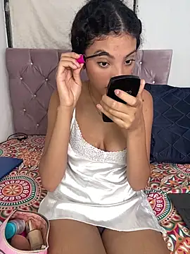 Britney  Latina online show from 02-25-26, 01:39