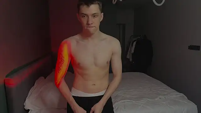 Snapshot of cronck52 chatting on 02-13-26, 10:10 cronck52 online show from 02-13-26, 10:10