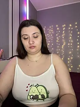 lipsi vikki online show from 02-16-26, 07:29