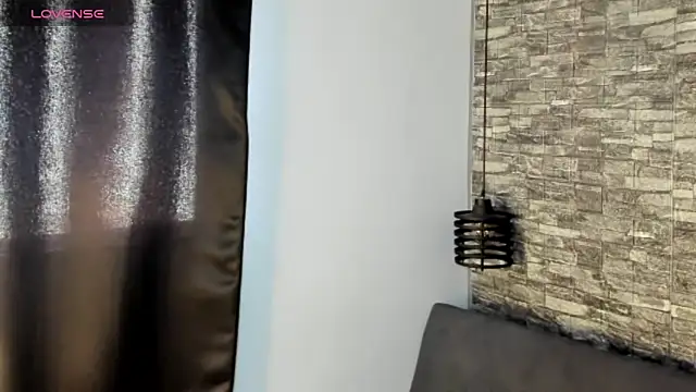 ASHLEY COLLINS1 online show from 03-19-26, 01:33