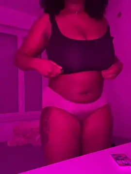 Snapshot of Stelly_75 chatting on 02-16-26, 05:55 Stelly 75 online show from 02-16-26, 05:55