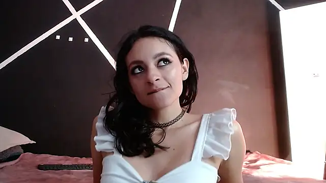 Vyoleta22 online show from 02-12-26, 12:05