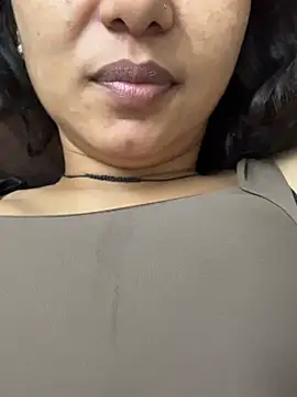 raavigirl online show from 07-23-26, 07:10