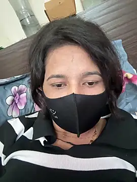 raavigirl online show from 02-26-26, 06:13