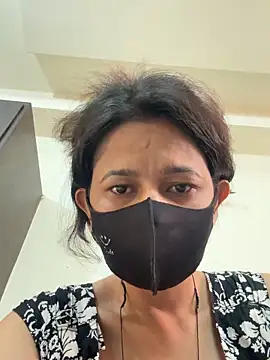 raavigirl online show from 02-25-26, 02:45