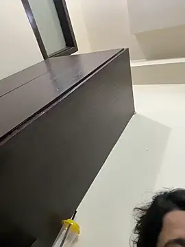 raavigirl online show from 03-13-26, 03:39