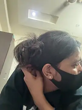 raavigirl online show from 03-11-26, 06:13