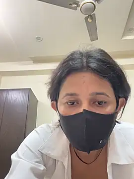 raavigirl online show from 02-23-26, 04:40