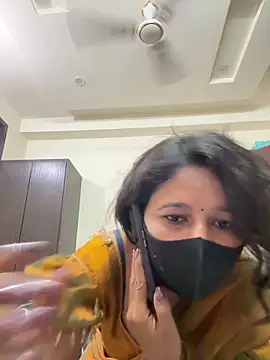 raavigirl online show from 03-19-26, 02:50