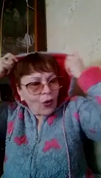 SophieBurns online show from 03-15-26, 01:07