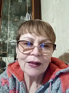 SophieBurns online show from 03-30-26, 04:30