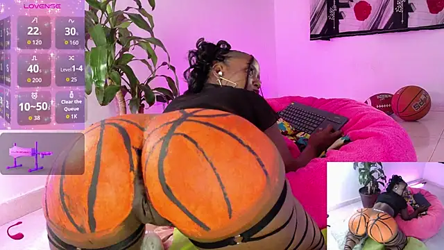 AnnieWestley online show from 02-24-26, 04:08