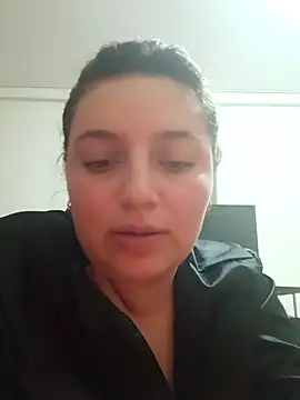 Snapshot of MajoArias chatting on 02-14-26, 05:29 MajoArias online show from 02-14-26, 05:29