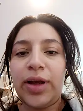 Snapshot of MajoArias chatting on 02-07-26, 11:24 MajoArias online show from 02-07-26, 11:24