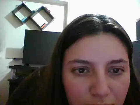 Snapshot of MajoArias chatting on 02-07-26, 05:15 MajoArias online show from 02-07-26, 05:15