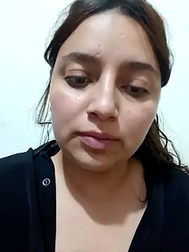 Snapshot of MajoArias chatting on 03-04-26, 03:36 MajoArias online show from 03-04-26, 03:36