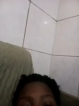 jhessycam5 online show from 04-04-26, 06:25