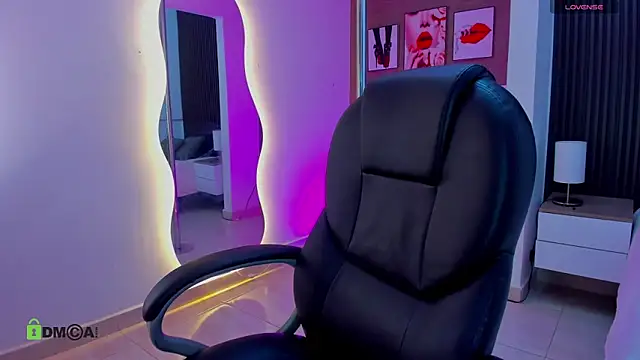 Dulcecooper1 online show from 03-21-26, 07:40