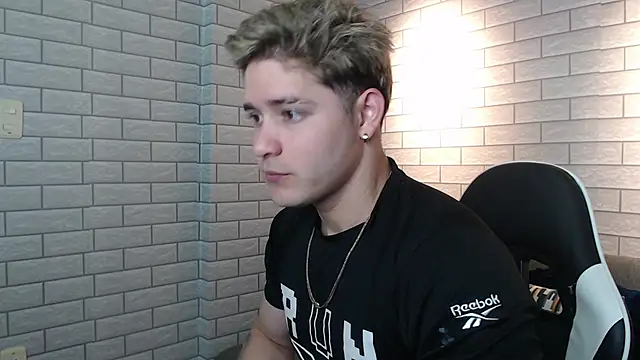 rayan linxx online show from 03-23-26, 07:47