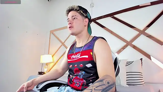 rayan linxx online show from 02-13-26, 07:47