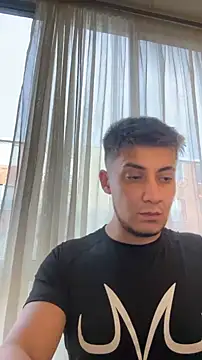 Snapshot of Mau_rivers chatting on 02-12-26, 09:47 Mau rivers online show from 02-12-26, 09:47