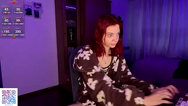 Snapshot of CassyVixen chatting on 02-13-26, 04:07 CassyVixen online show from 02-13-26, 04:07