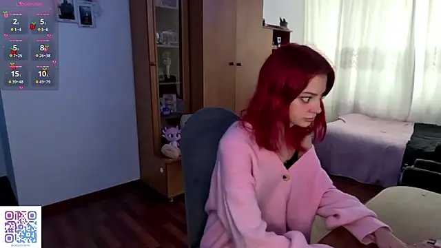 Snapshot of CassyVixen chatting on 02-16-26, 02:05 CassyVixen online show from 02-16-26, 02:05