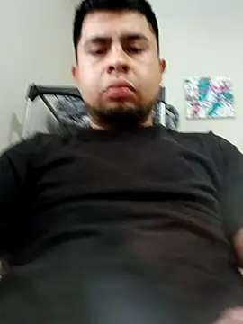 Snapshot of Alexis11197 chatting on 02-20-26, 04:09 Alexis11197 online show from 02-20-26, 04:09