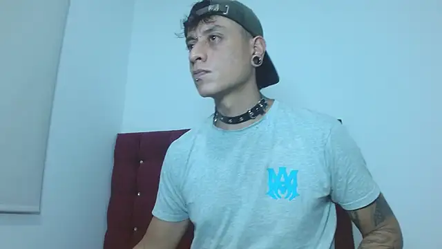 SkinnyDevil12 online show from 02-24-26, 04:24