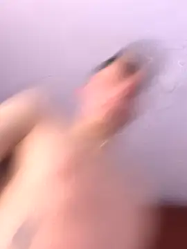 Snapshot of Camilow_w chatting on 02-28-26, 04:45 Camilow w online show from 02-28-26, 04:45