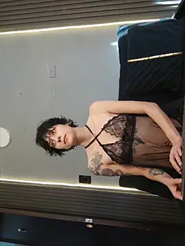 Snapshot of AmeliaNaughty_ chatting on 05-24-26, 01:44 AmeliaNaughty online show from 05-24-26, 01:44