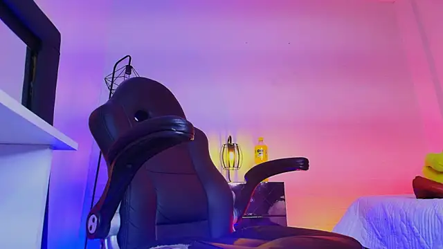 Axell Kussh online show from 03-20-26, 03:18