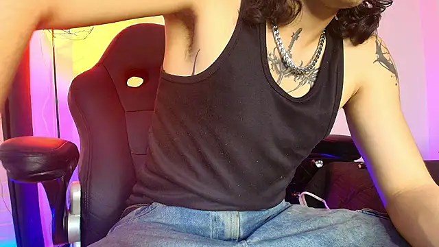 Axell Kussh online show from 03-11-26, 04:50