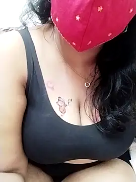 Snapshot of Tamil_sexy_doll chatting on 03-02-26, 11:11 Tamil sexy doll online show from 03-02-26, 11:11