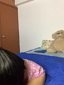 Snapshot of mia_petite2007 chatting on 02-23-26, 11:27 mia petite2007 online show from 02-23-26, 11:27