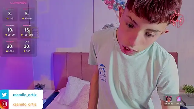 Snapshot of _camilo_ortiz chatting on 04-08-26, 01:23 camilo ortiz online show from 04-08-26, 01:23