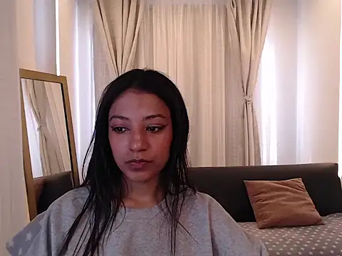 Snapshot of Scarleet_miaa chatting on 06-11-26, 07:22 Scarleet miaa online show from 06-11-26, 07:22