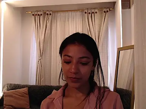 Snapshot of Scarleet_miaa chatting on 05-04-26, 09:17 Scarleet miaa online show from 05-04-26, 09:17