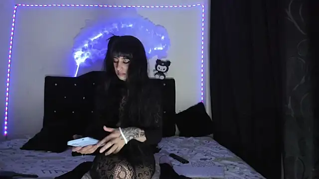  darkcandy online show from 04-12-26, 05:00