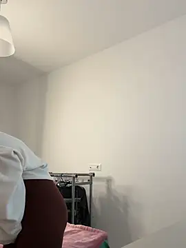 VivienDiamond online show from 02-12-26, 05:40