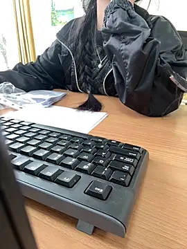 Snapshot of Celeste_SexyY chatting on 03-02-26, 04:46 Celeste SexyY online show from 03-02-26, 04:46