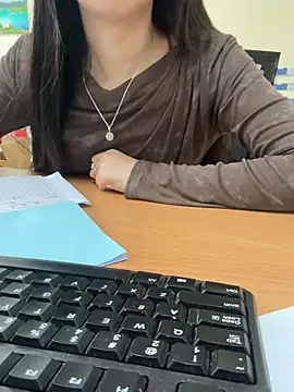 Snapshot of Celeste_SexyY chatting on 03-04-26, 02:30 Celeste SexyY online show from 03-04-26, 02:30