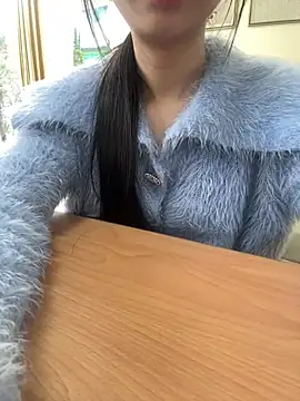 Snapshot of Celeste_SexyY chatting on 02-14-26, 04:23 Celeste SexyY online show from 02-14-26, 04:23